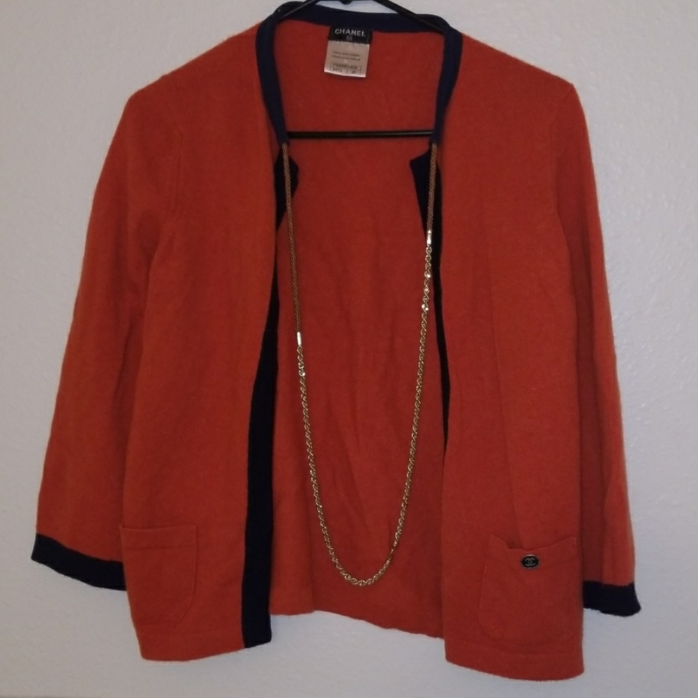 100% CHANEL cashmere cardigan
